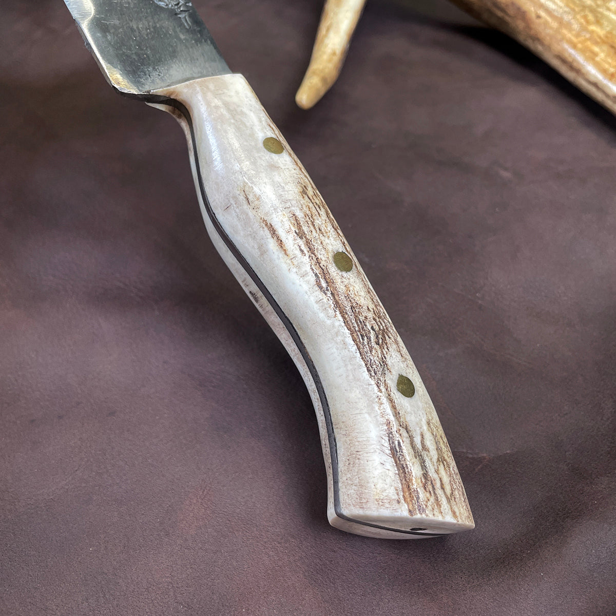 Heartbeat of a Hunter Brisket Knife – Precision and Elegance for Every Cut