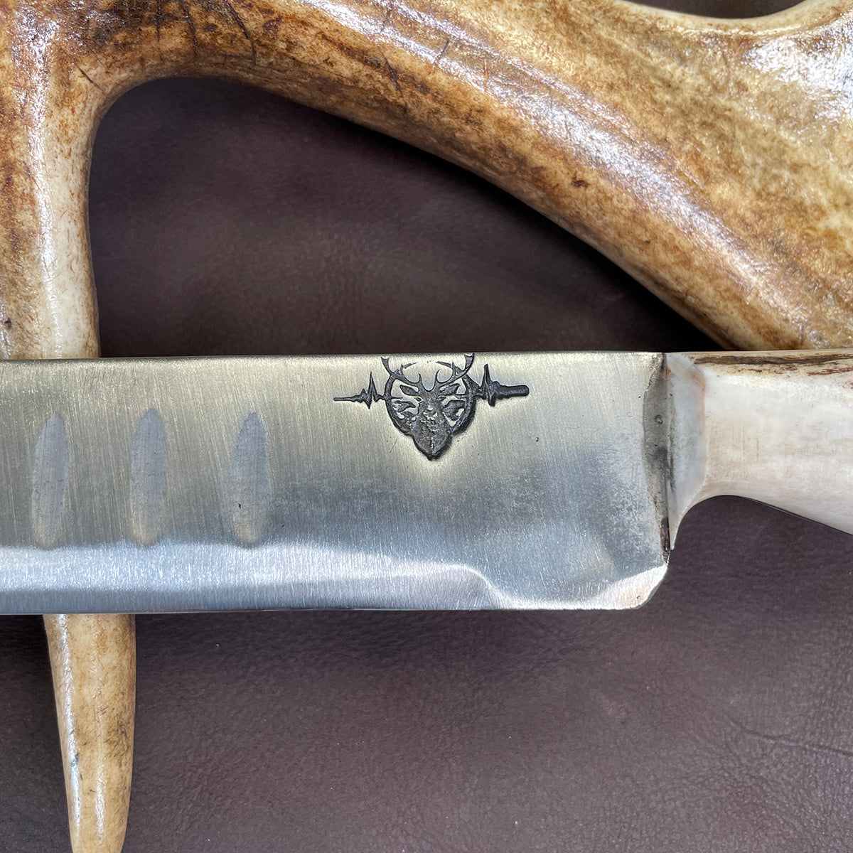 Heartbeat of a Hunter Brisket Knife – Precision and Elegance for Every Cut