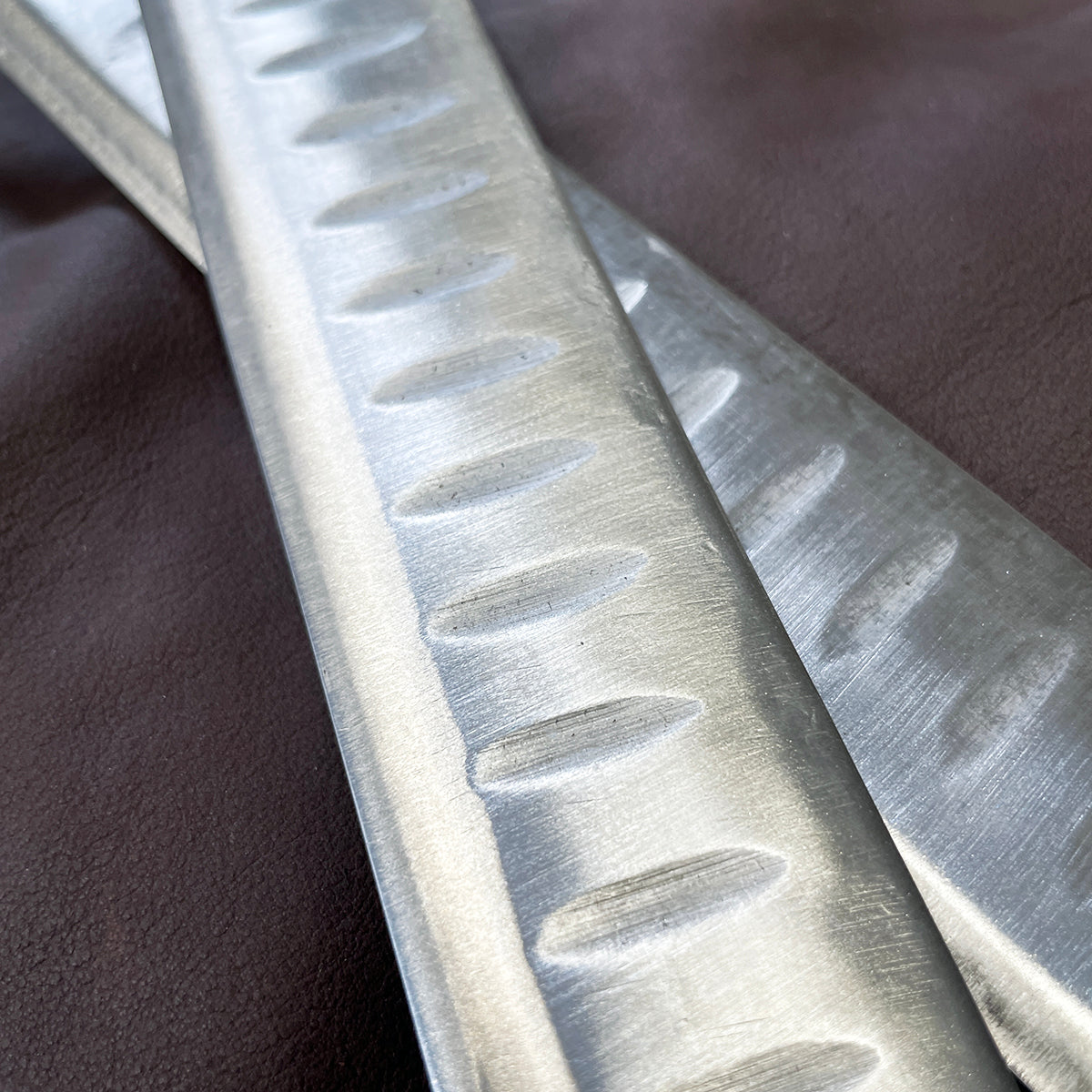 Heartbeat of a Hunter Brisket Knife – Precision and Elegance for Every Cut
