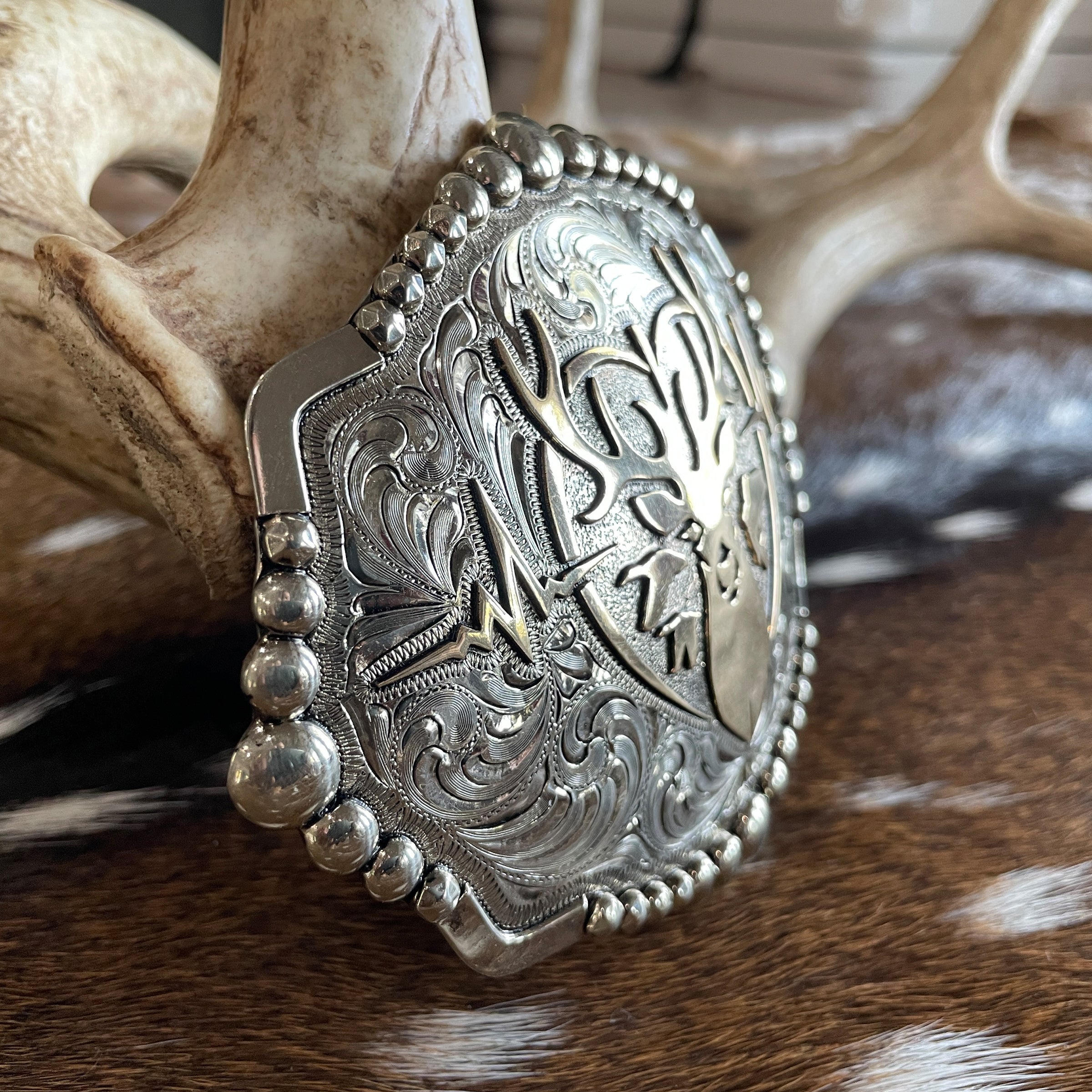 Heartbeat of a Hunter Large Elipse Belt Buckle