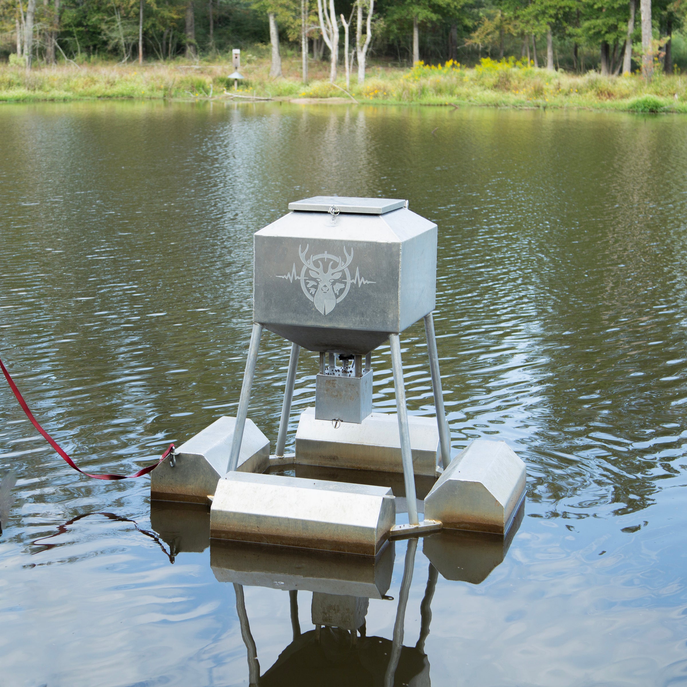 300 lb. Aluminum Floating Fish Feeder – Enhance Your Aquatic Habitat