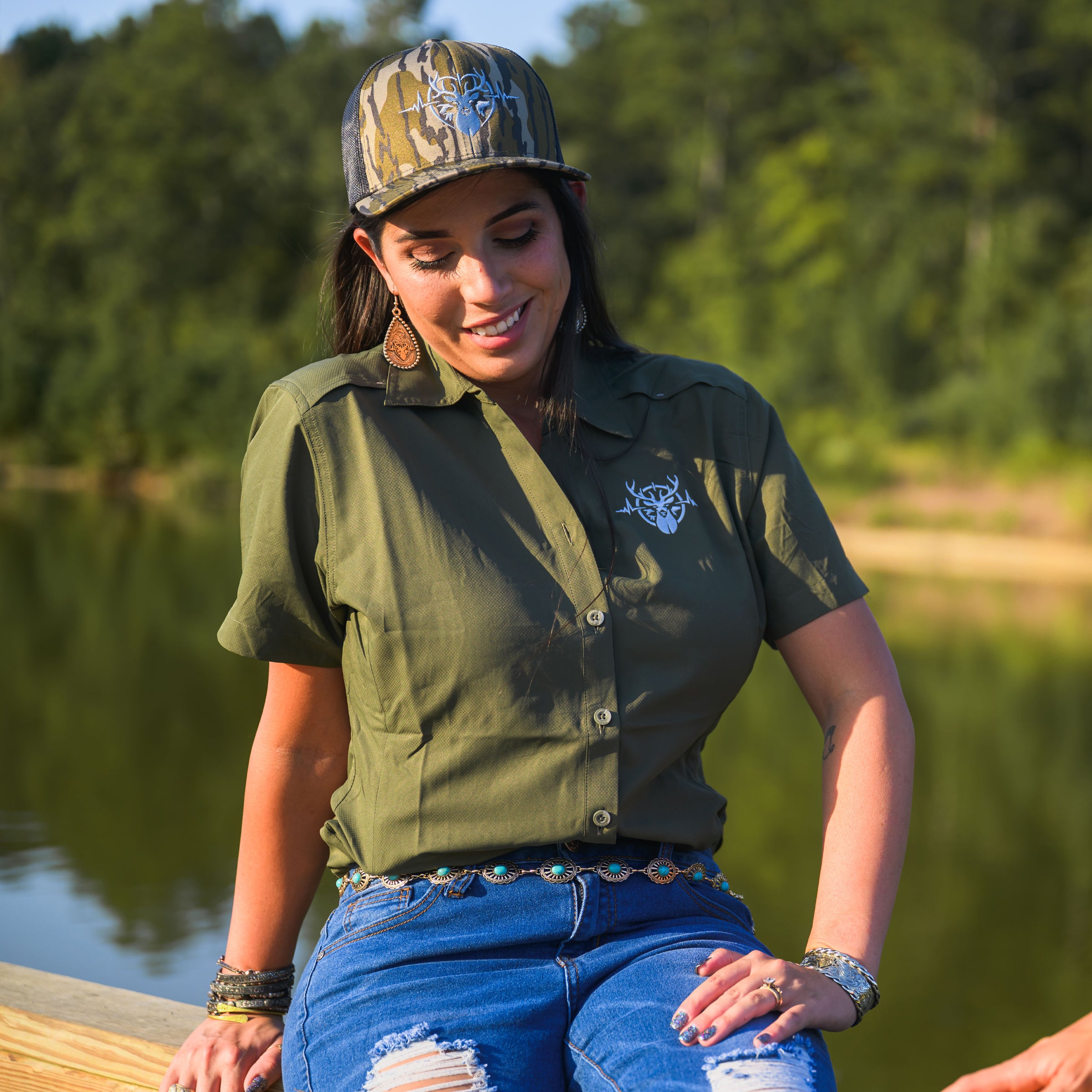 Heartbeat of a Hunter Short Sleeve Women's MicroFiber Shirt - Agave