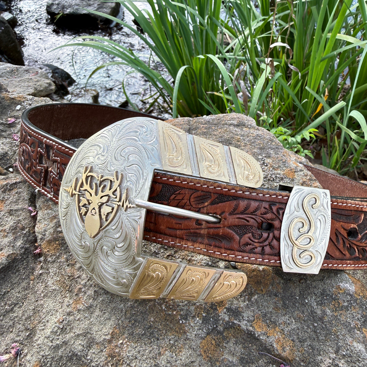 Heartbeat of a Hunter Large Traditional Belt Buckle