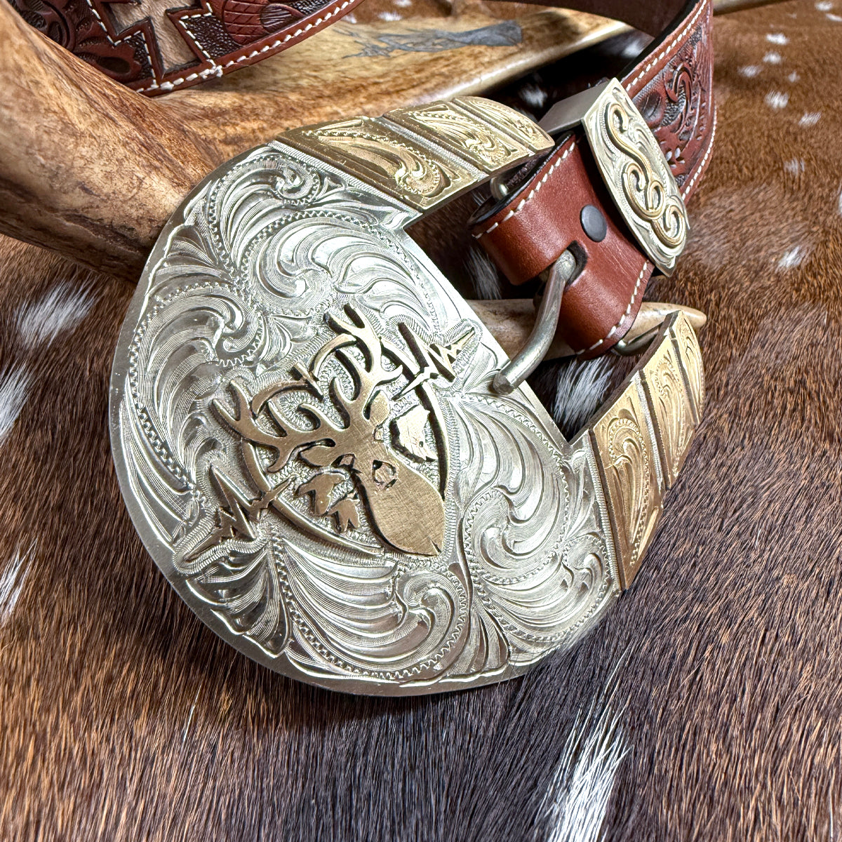Heartbeat of a Hunter Large Traditional Belt Buckle