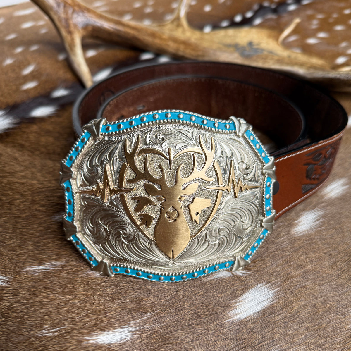 Heartbeat of a Hunter Large Western Turquoise Trim Belt Buckle