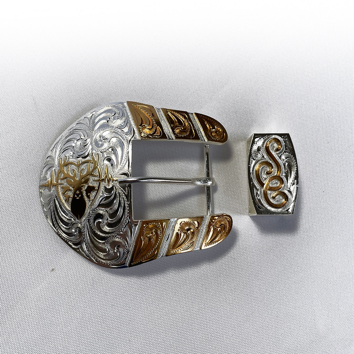 Heartbeat of a Hunter Large Traditional Belt Buckle