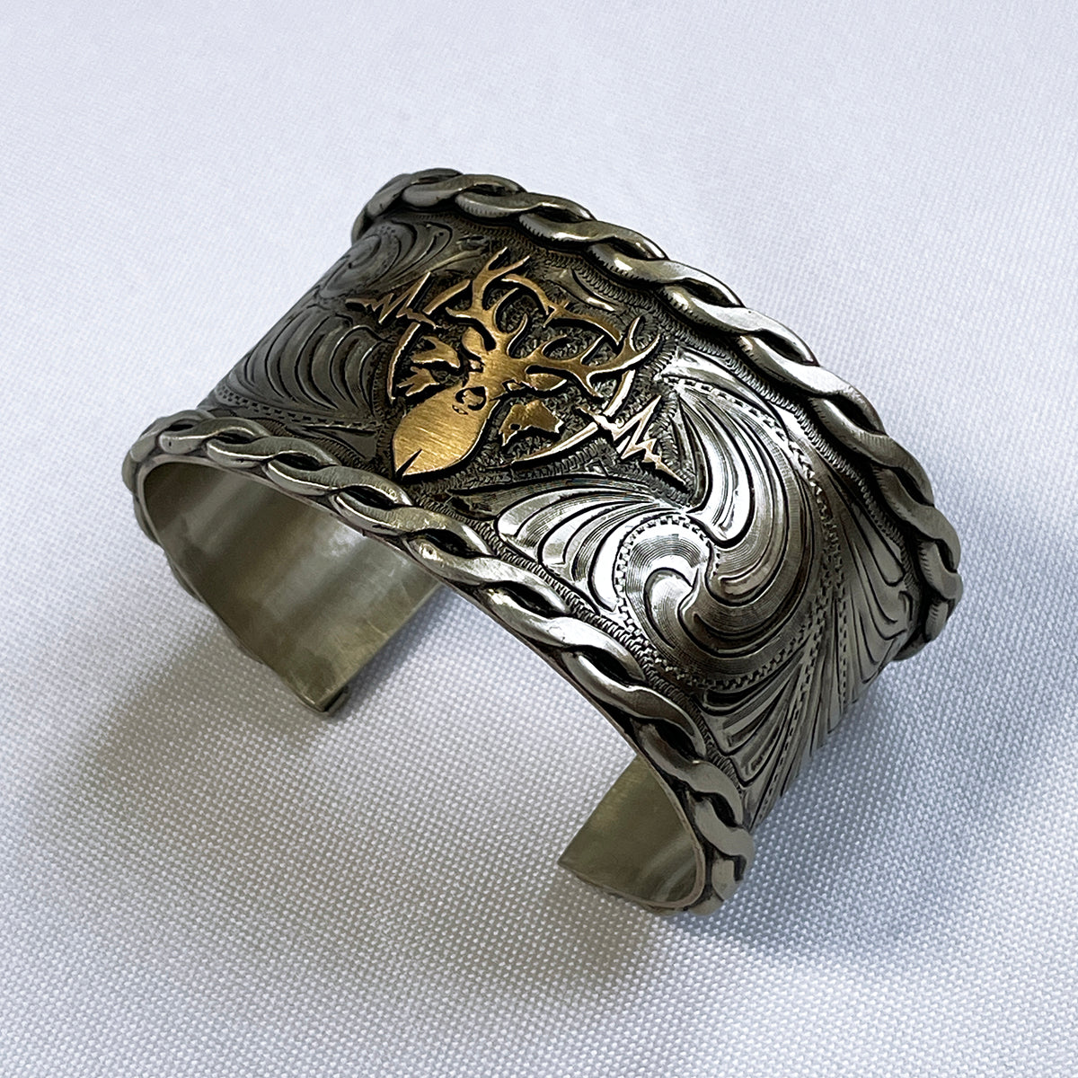 Heartbeat of a Hunter Women Cuff Bracelet