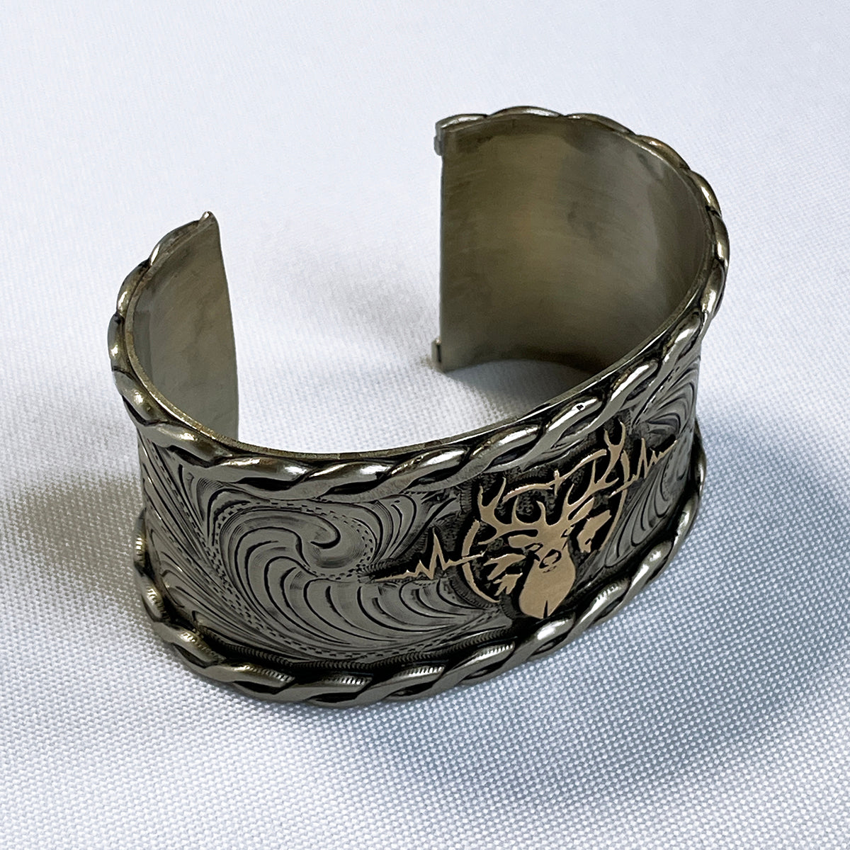 Heartbeat of a Hunter Women Cuff Bracelet