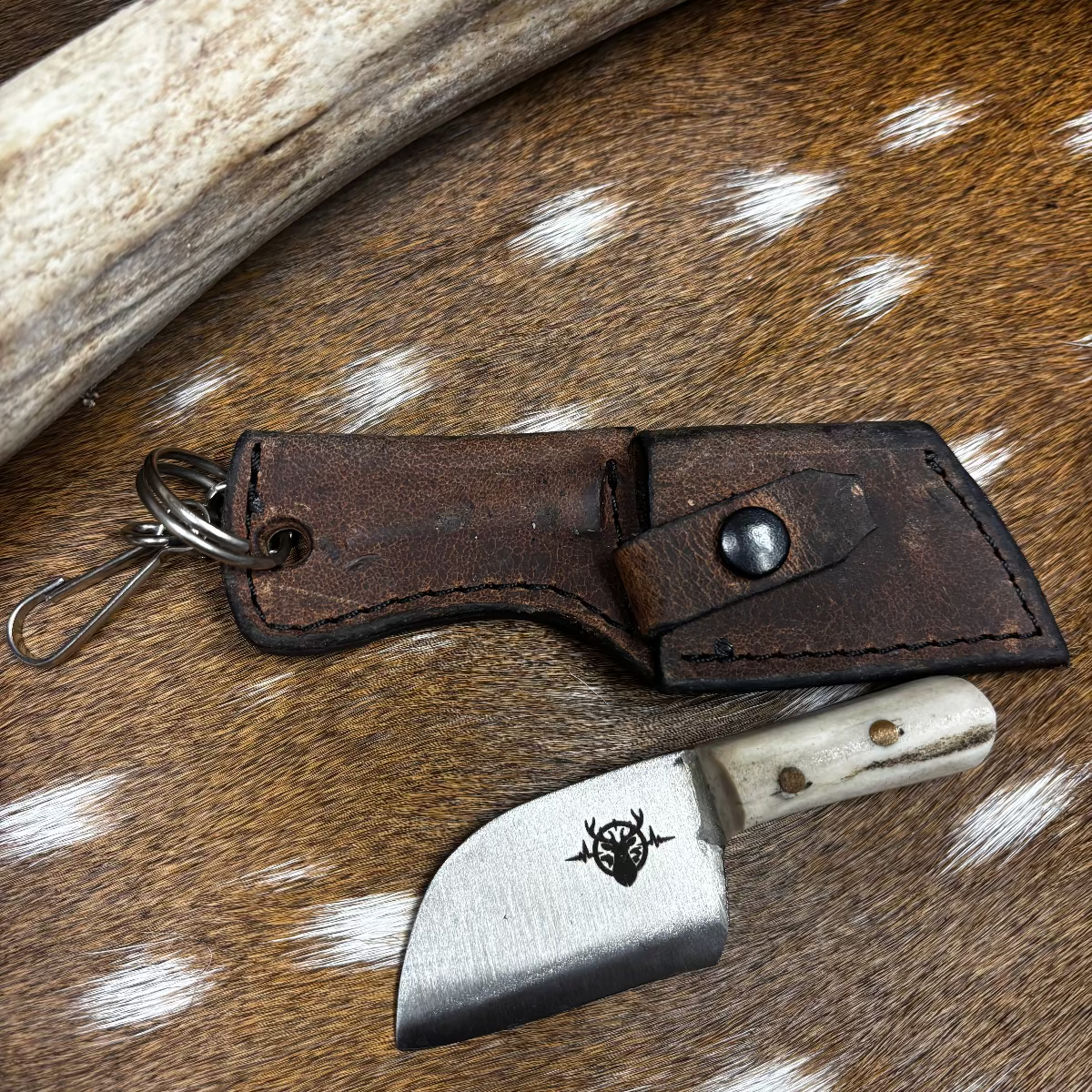 Hand-Forged Keychain Knife – Small Blade, Serious Craftsmanship