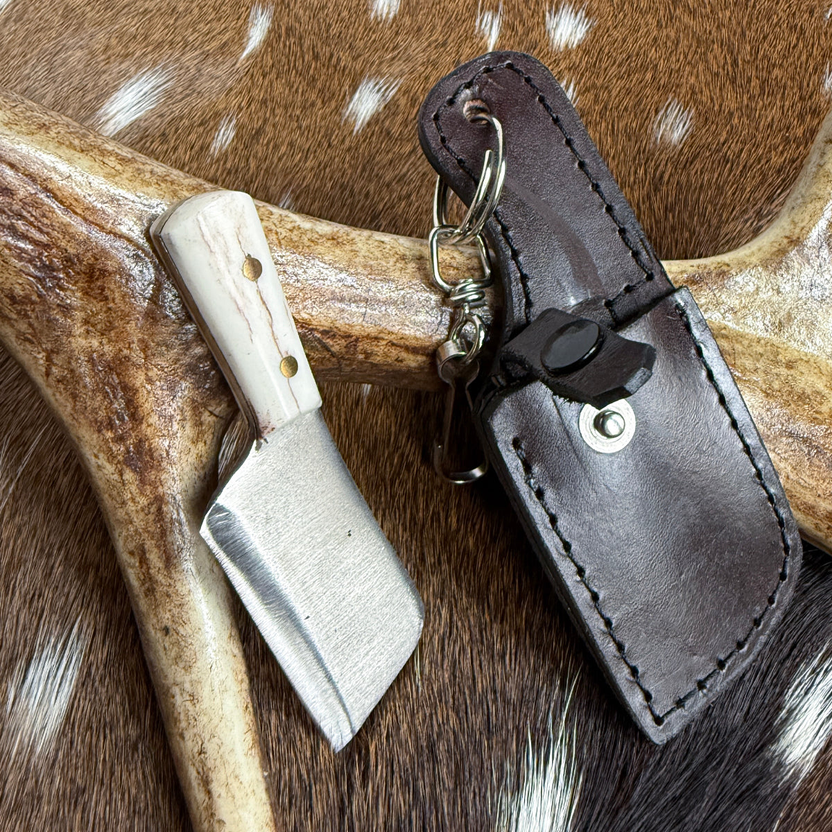 Hand-Forged Keychain Knife – Small Blade, Serious Craftsmanship