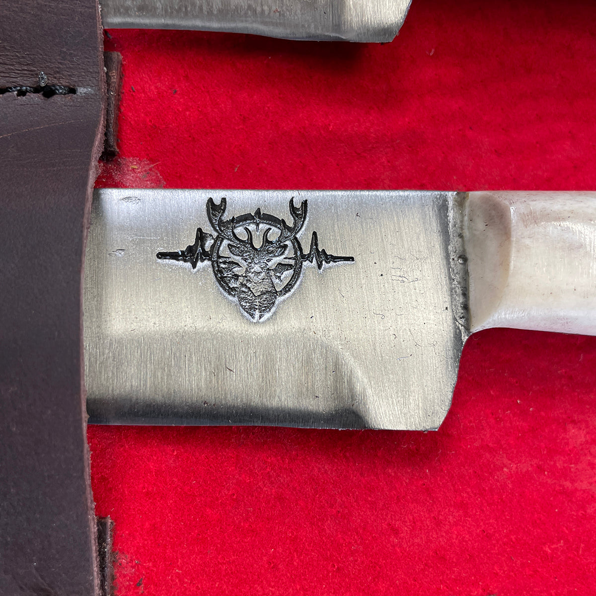 Heartbeat of a Hunter "The Wranglers" Steak Knives – Elevate Your Dining Experience in the Wild