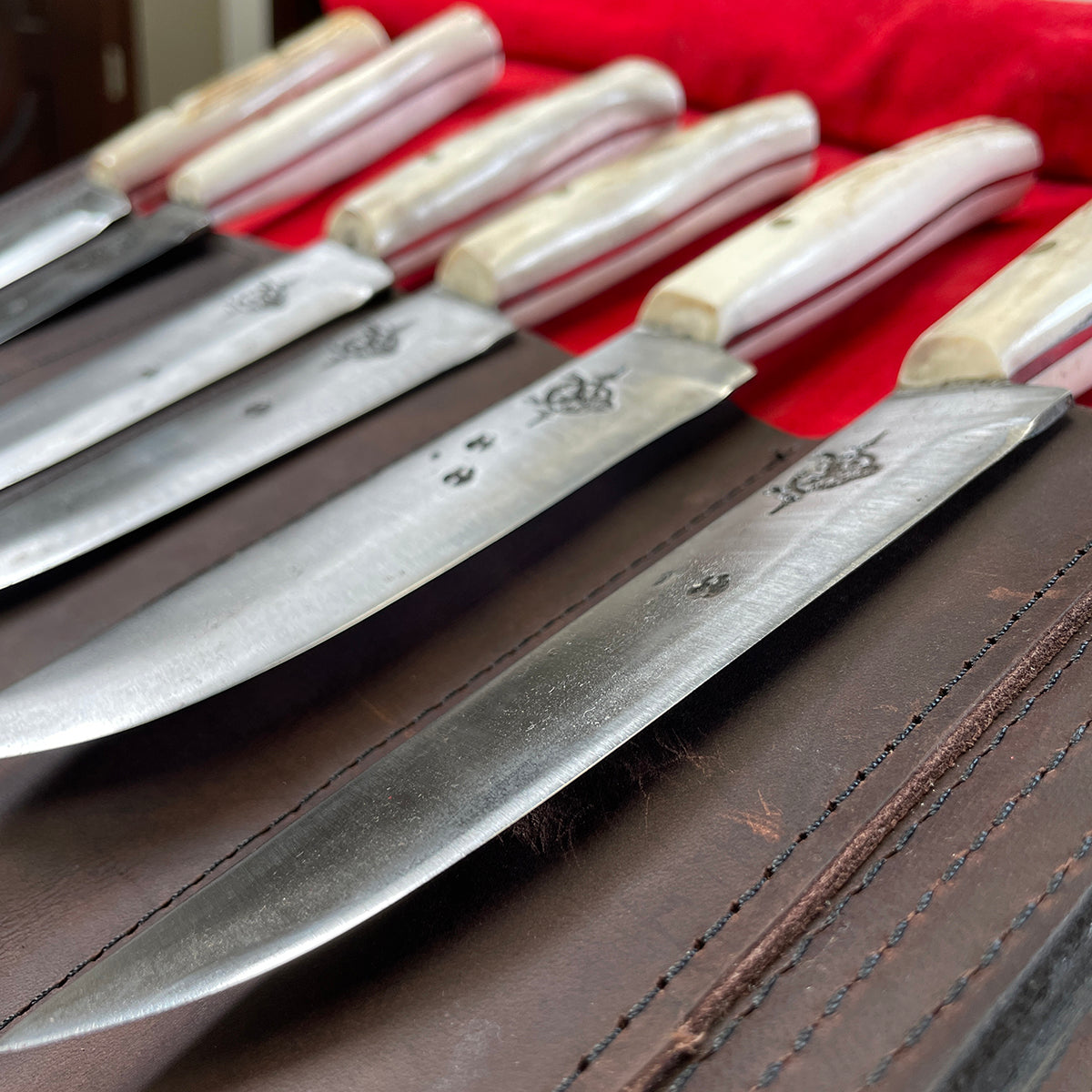 Heartbeat of a Hunter "The Wranglers" Steak Knives – Elevate Your Dining Experience in the Wild
