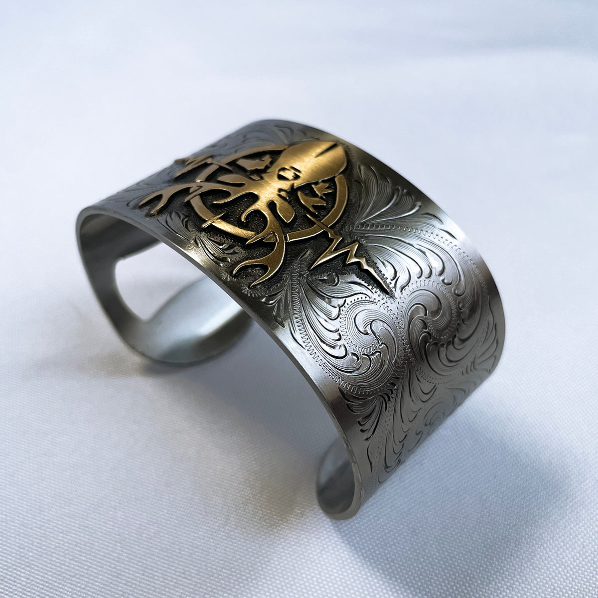 Heartbeat of a Hunter Bottle Opener Bracelet