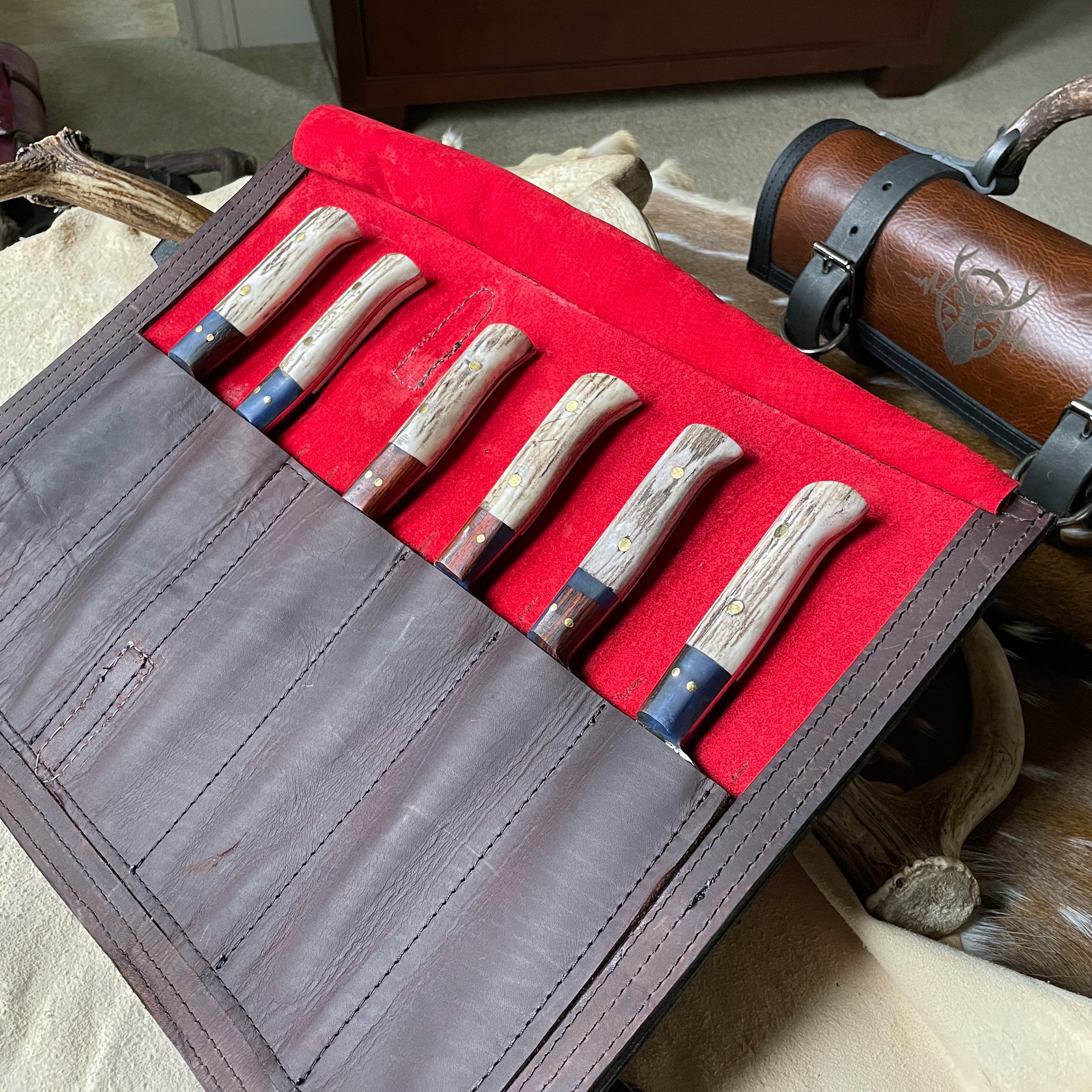 Heartbeat of a Hunter "The Wranglers" Steak Knives – Elevate Your Dining Experience in the Wild