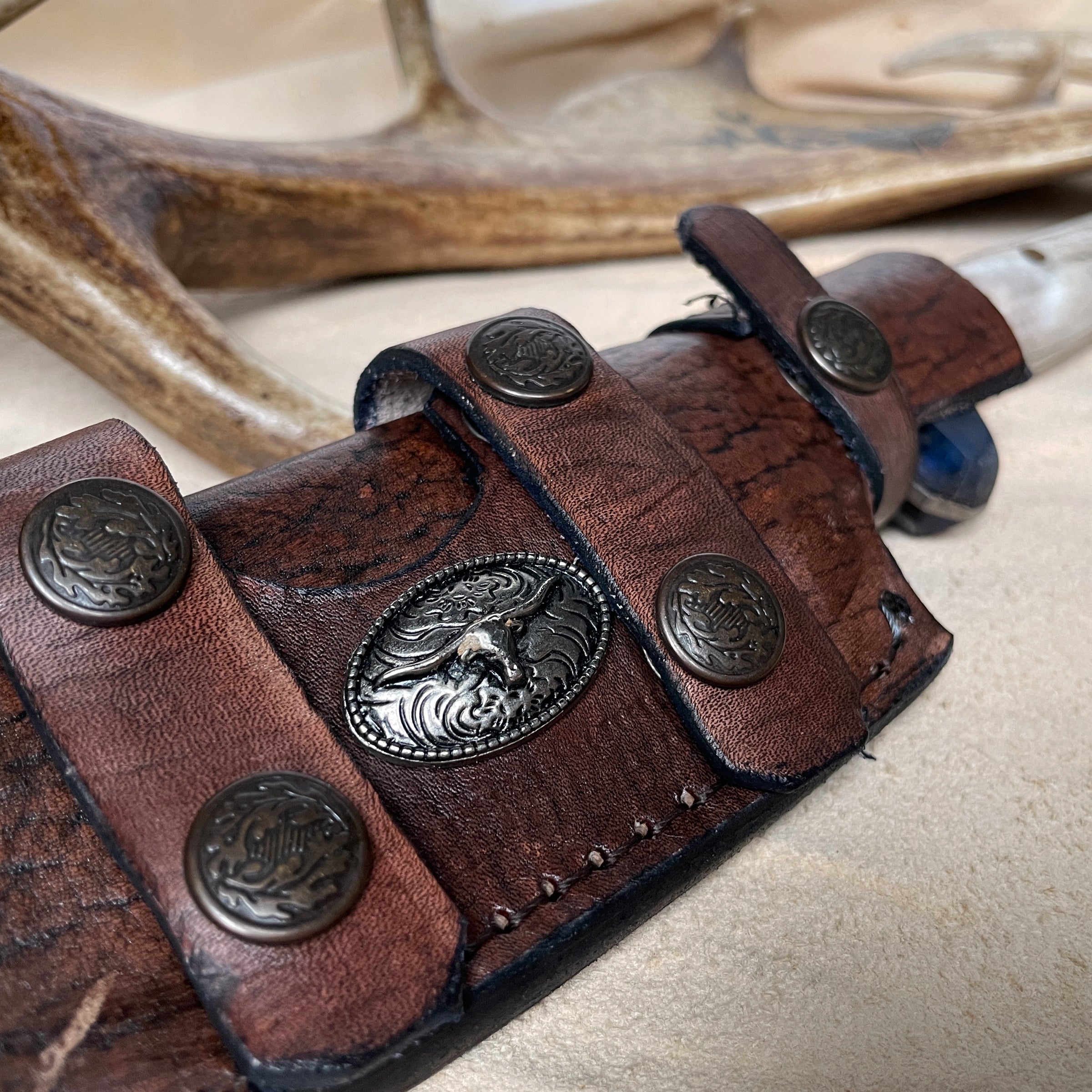 Heartbeat of a Hunter "The Outdoorsman" Knife – A Testament to Craftsmanship and Durability