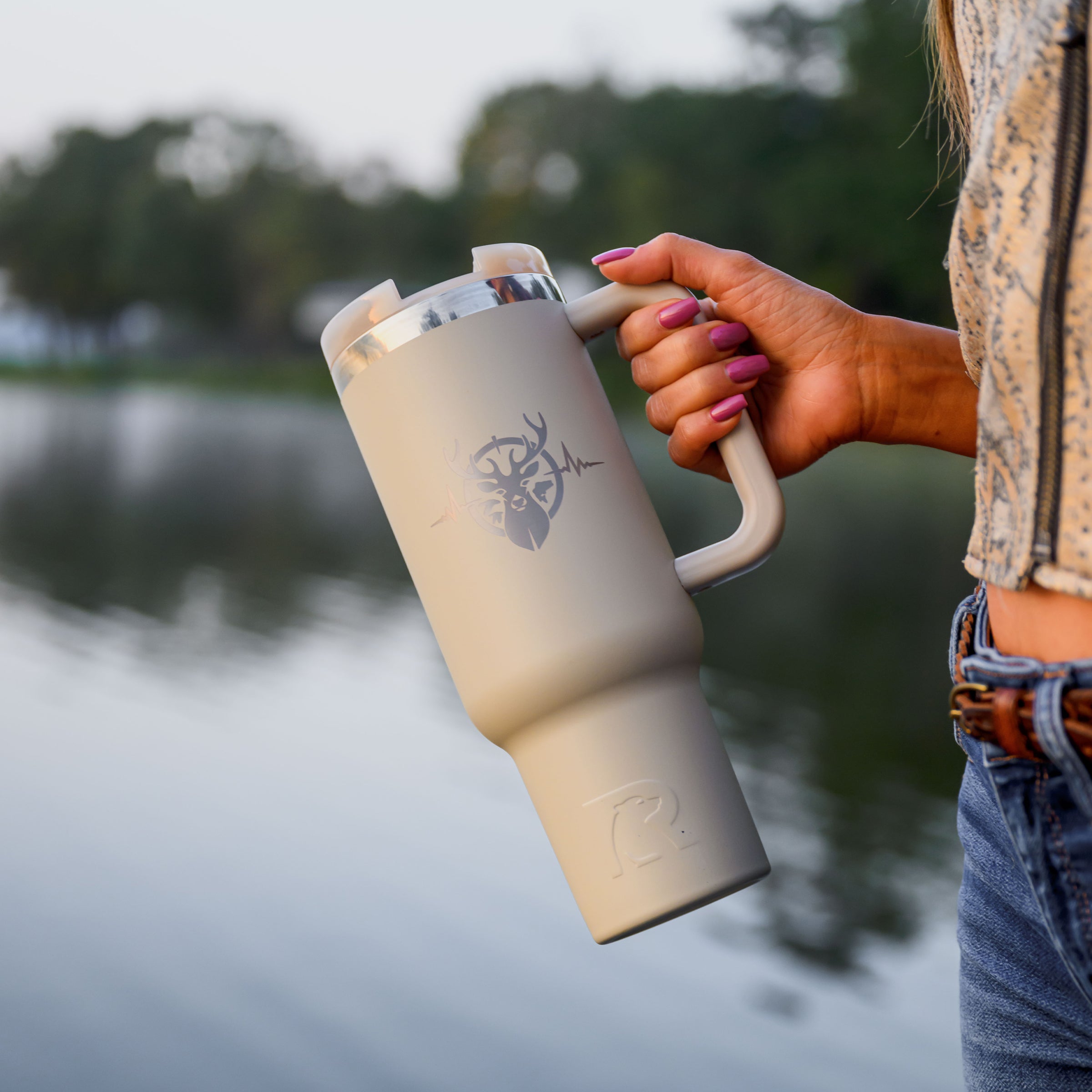 Heartbeat of a Hunter 40 oz. Road Trip Tumbler