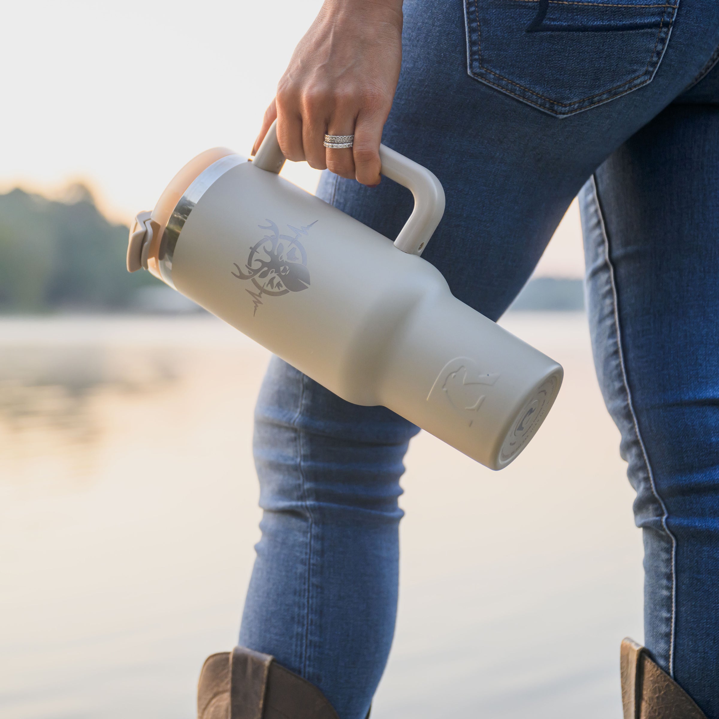 Heartbeat of a Hunter 40 oz. Road Trip Tumbler